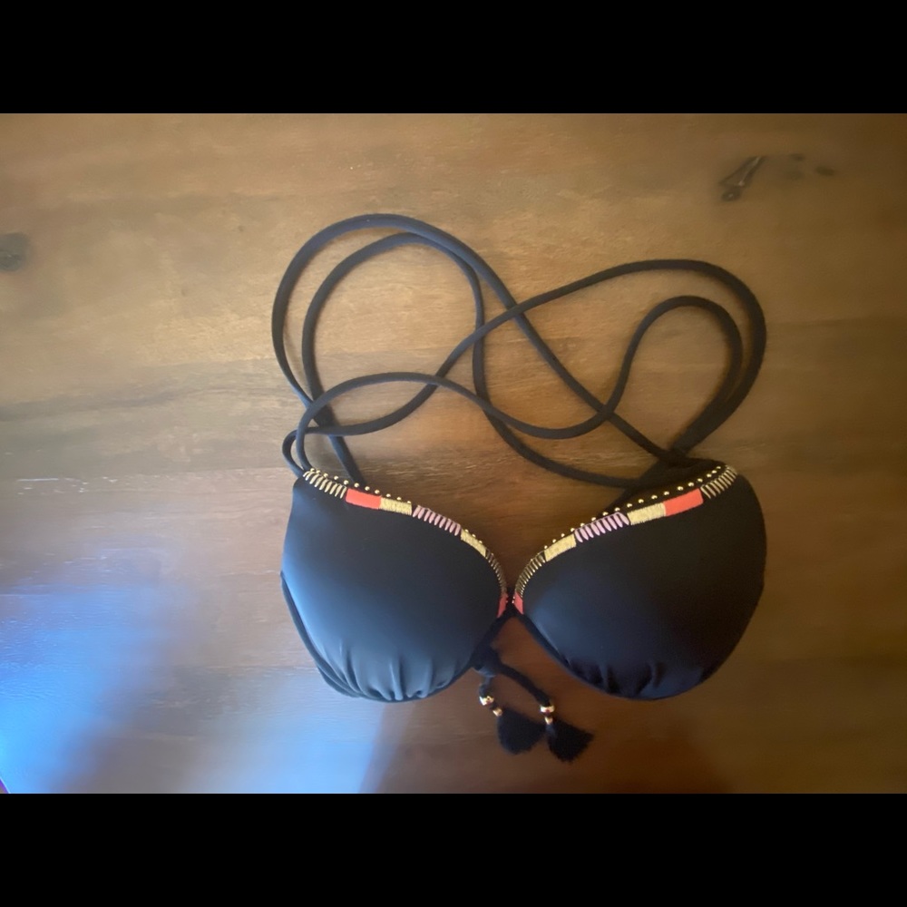 Victoria’s Secret bikini Push Up Top - Picture 4 of 4